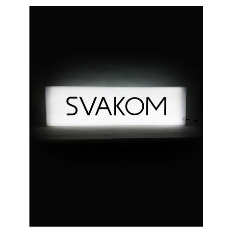 Svakom - Panoul Mare Iluminat Cu Logo-Ul
